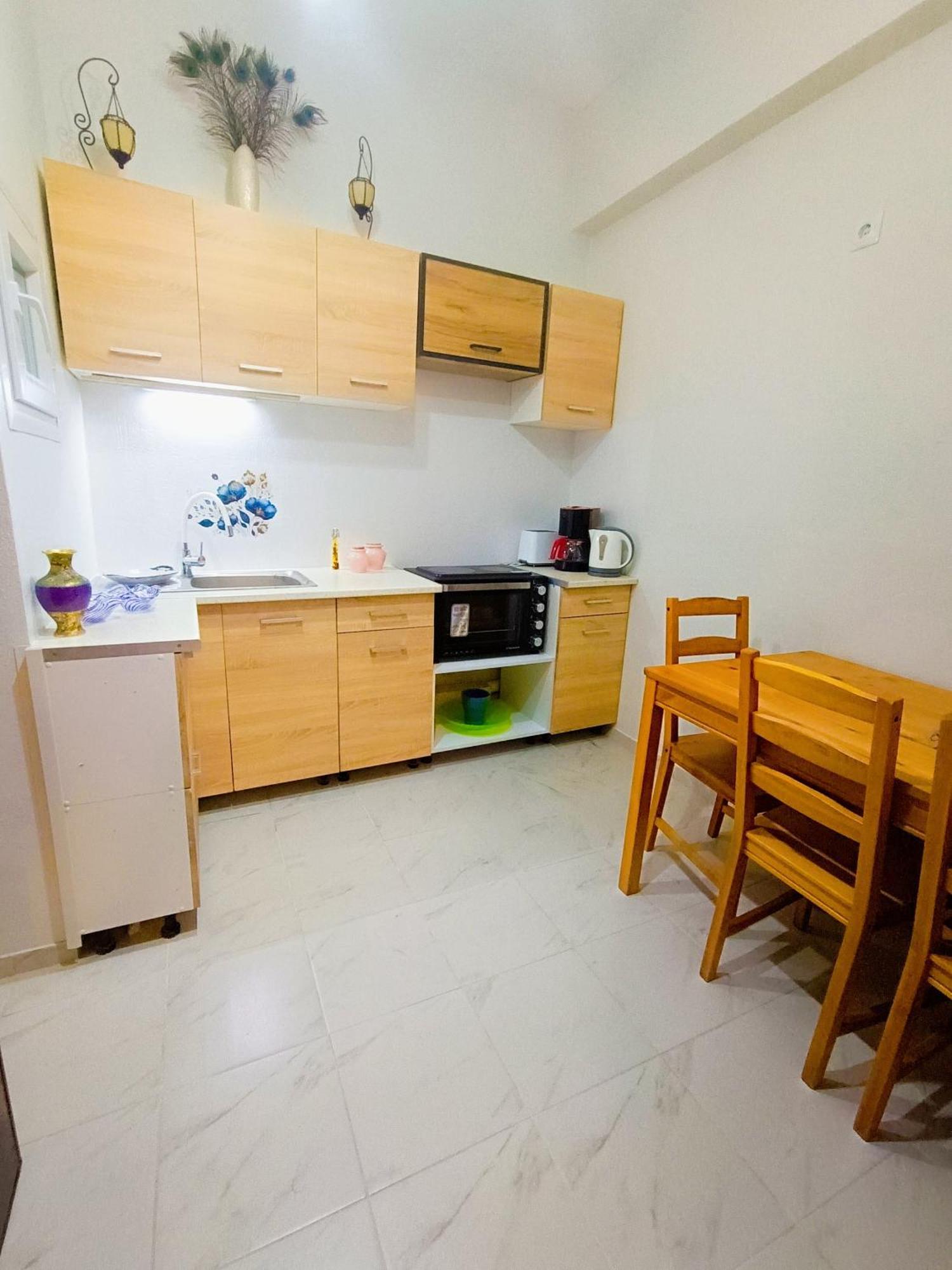Cozy Apartment In Athens Ngoại thất bức ảnh