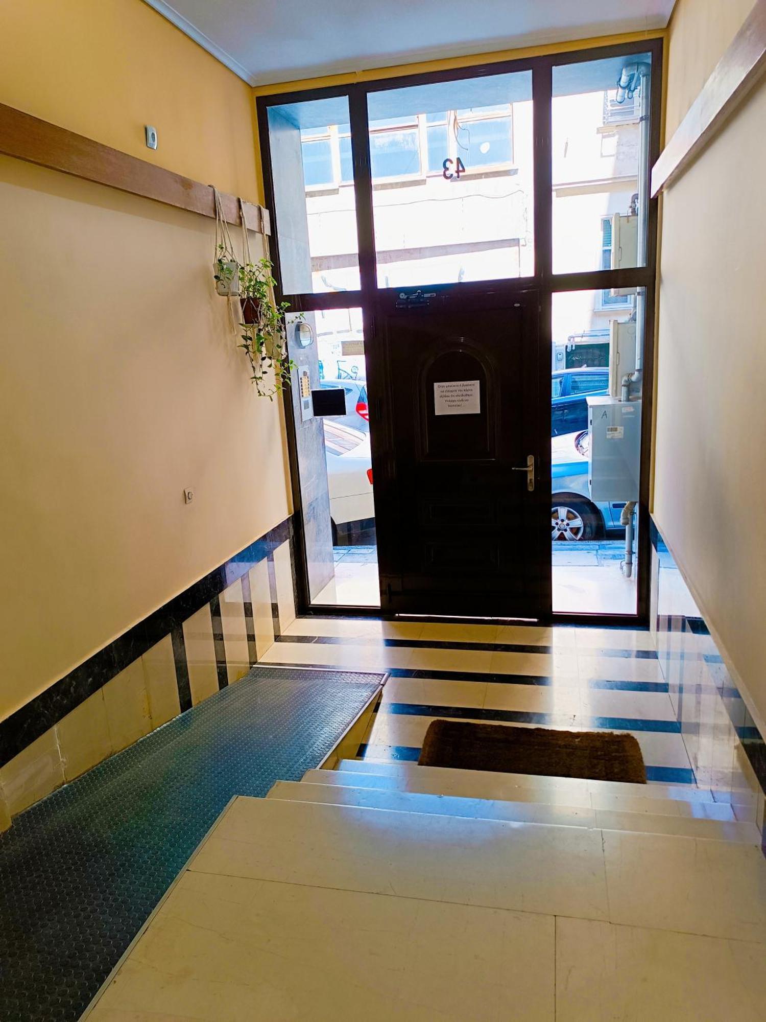 Cozy Apartment In Athens Ngoại thất bức ảnh