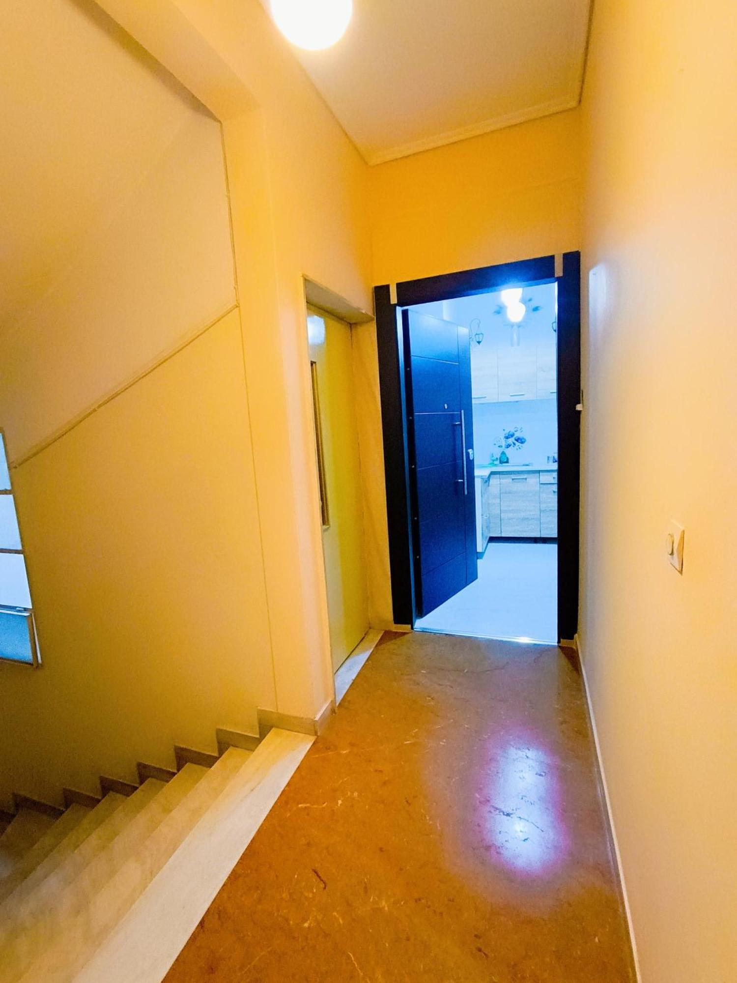 Cozy Apartment In Athens Ngoại thất bức ảnh